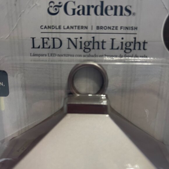 Better Homes & Gardens LED Night Light - Picture 5 of 7